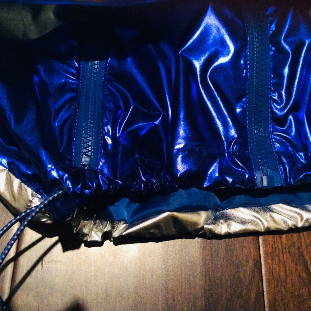 Jacket - Picture 3 of 3